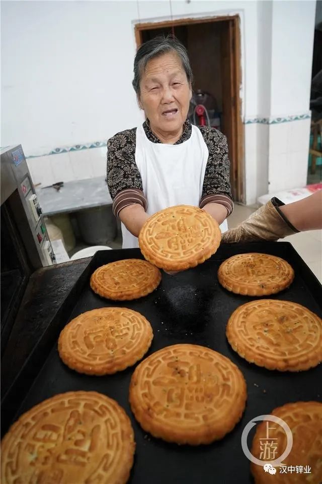 1662608354903998.jpg 00.jpg